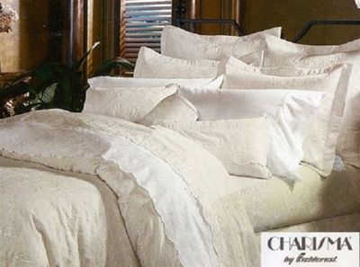 Charisma Jules Mini Duvet Set, King Size 106'' x 94'', Color Parchment Made in USA