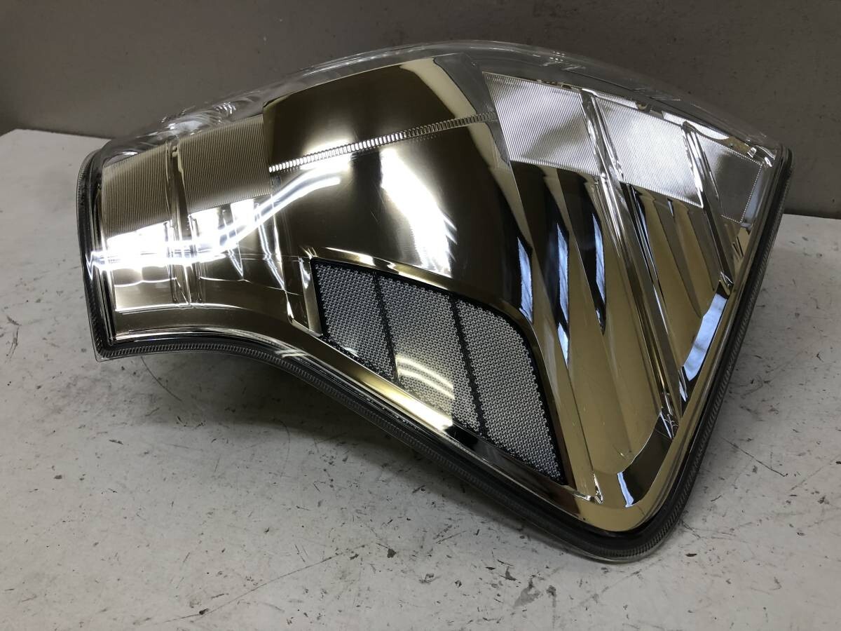 Toyota Prius V Prius Alpha ZVW41 Genuine LED Right Taill Toyota Prius V Prius Alpha ZVW41 Genuine LED Right Taill