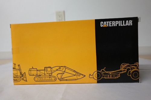 JOAL 226 CATERPILLAR 518 GRAPPLE SKIDDER 1:50 SCALE N.I.B. - Picture 10 of 13