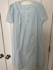 Vintage Carole cotton short blue night gown, size Large