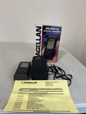 Magellan GPS 4000 XL Handheld Satellite Navigator with Box  Case Bundle