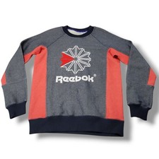 Reebok Sweatshirt Size Medium Men's Reebok Classic Crewneck Sweatshirt Pullover