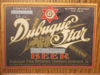 Dubuque Iowa Star 1/2 Gal 64 Oz IRTP Beer Label for Big Picnic Bottles NICE