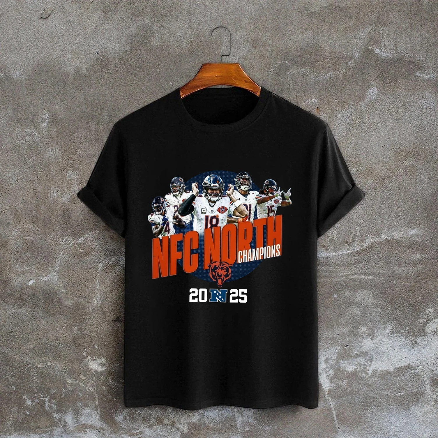 Chicago Bears 2025 NFC North Division Champions T-Shirt