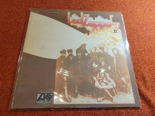 LED Zeppelin II, Vintage 1969 LP Gatefold Atlantic SD 8236 G+ ultrasonic cleaned