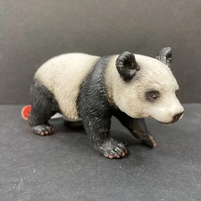 NEW Schleich Giant Panda Bear Retired D-73508 4" Long 2" Tall 14199