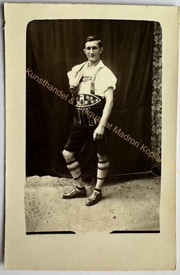 orig. Foto AK Mann Herr Tracht Lederhose Bayern um 1925