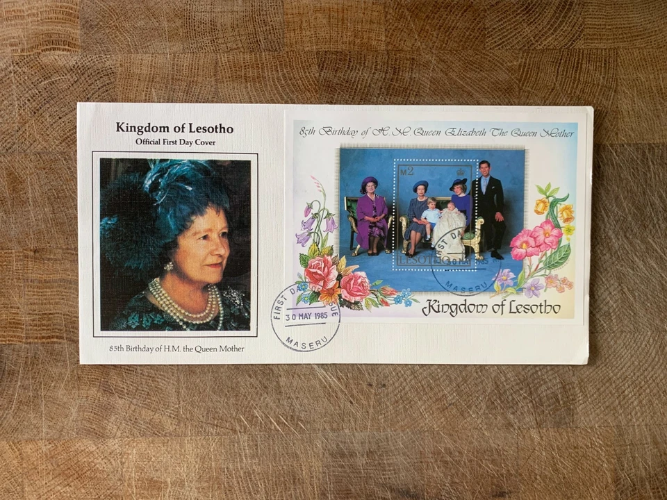 LESOTHO 1985 FDC x 2 КОРОЛЕВА МАТЬ 85-Й ДЕНЬ РОЖДЕНИЯ МАРГАРЕТ ДИАНА УИЛЛС ГАРРИ - Изображение 2 из 3