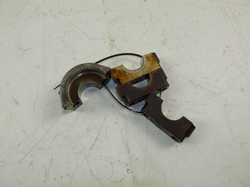 051103451 Nockenwellenkappe Lagerdeckel Nockenwelle Zylinderkopf VW Golf 3 1,8l