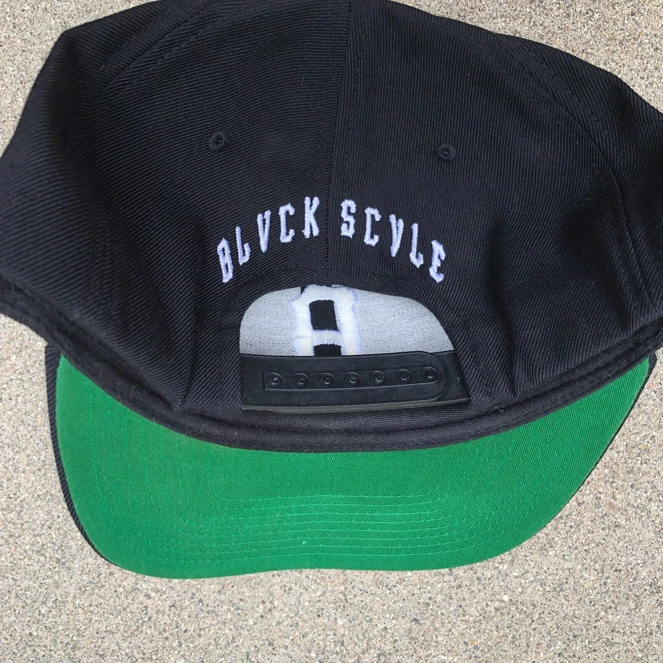 ESCALA NEGRA Mezcla de Lana Snapback Sombrero Para Hombre Talla Única Negro Gorra Ajustable Logo B Foto 2 de 4