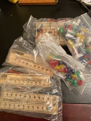 Lot of Wooden Peg Games-HYSTERIA-ELIMINATION-PEG-OUT-MILL Sorry Pieces