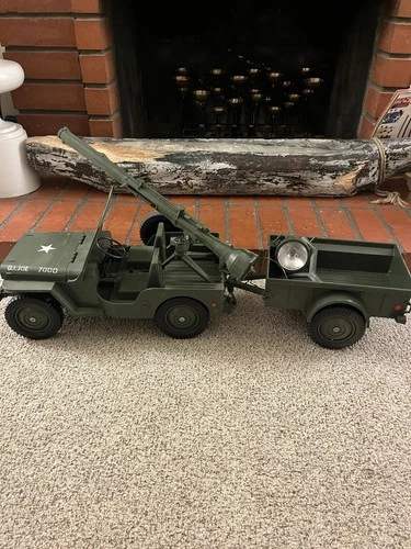 Vintage 1965 GI Joe Hasbro 7000 Jeep Combat Set With Searchlight