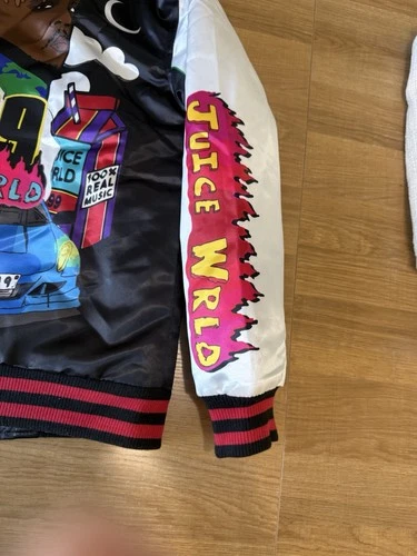 Headgear Classics Juice WRLD Goodbye & Good Riddance Satin Bomber Jacket Size L image 8