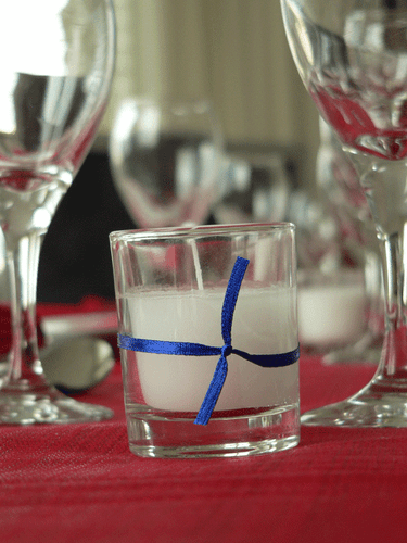 115 Glass Tealight Holder Wedding Table Room Deco +10hr White Wax Votive Candle - Bild 2 von 11