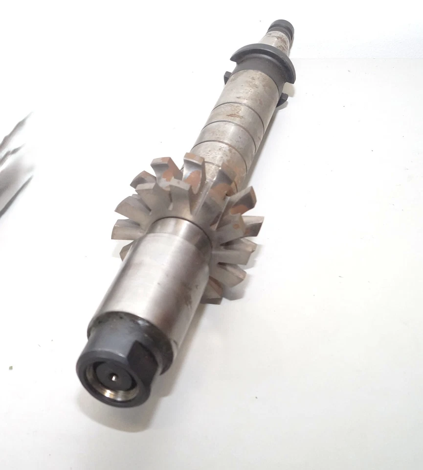 Langer Fräsdorn Kelch SK40x32x315 Halbkreisformfräser Garant 40 Aufsteckfräsdorn - Bild 4 von 4