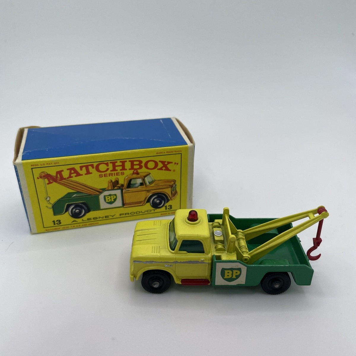 ミニカー MATCHBOX SERIES no13 DODGE WRECK TRUCK Vintage Matchbox Series No 13 Dodge Wreck Truck 1965 made in