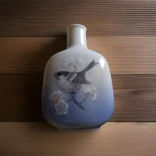 “Royal Copenhagen Sparrow Vase #4846 Art Nouveau White Blossom Porcelain”.