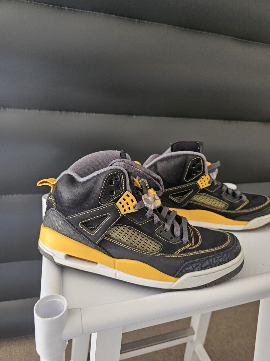 jordan spizike black gold