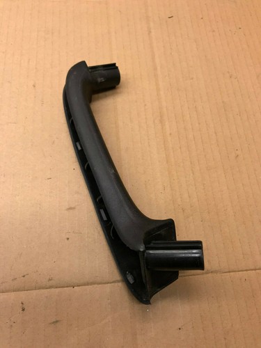 VW PASSAT B3 TÜRHALTEGRIFF HINTEN VORNE LINKS INNEN 357867179