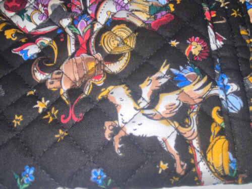 Vera Bradley Harry Potter FRIENDS AT HOGWARTS Large Vera Tote Shoulder Bag NWT - Picture 4 of 21