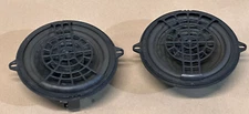 2009-2012 RENAULT CLIO X85 1.2 PETROL FRONT LEFT AND RIGHT DOOR SPEAKER