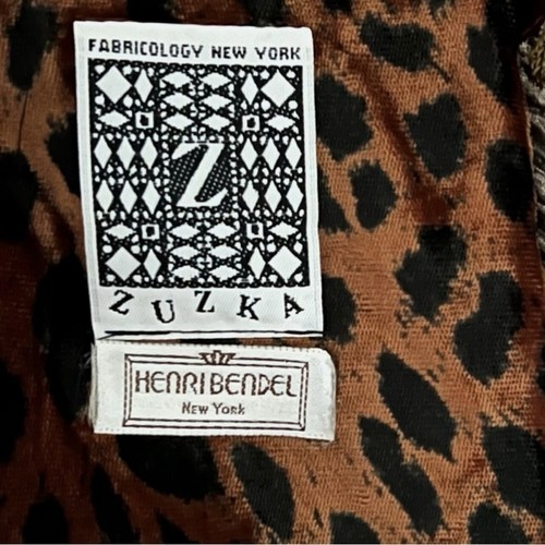 Henri Bendel x Zuzka Terciopelo Seda Bufanda Retazos Leopardo Estampado Animal De Colección RARO - Imagen 9 de 9