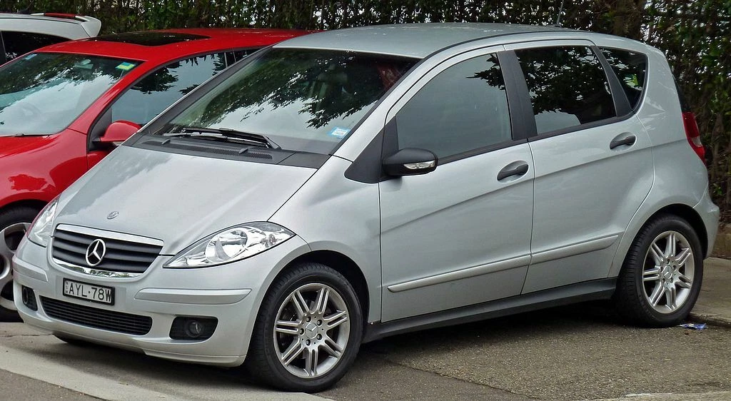 Foto 2 di 2