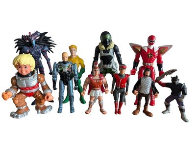 Konvolut 10x Action Figuren Vintage/Classic 1990 2003 Disney DC Marvel Robocop