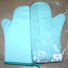 OVEN GLOVES (PAIR) BY TRACY ADAMS IN TURQUOISE  IN ORIGINAL PACKAGING - NEW