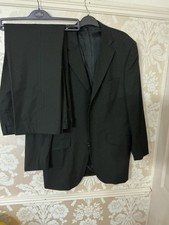 Torre Man’s Black Self Stripe 2 Piece Suit Inside Leg 31 ins Chest 40