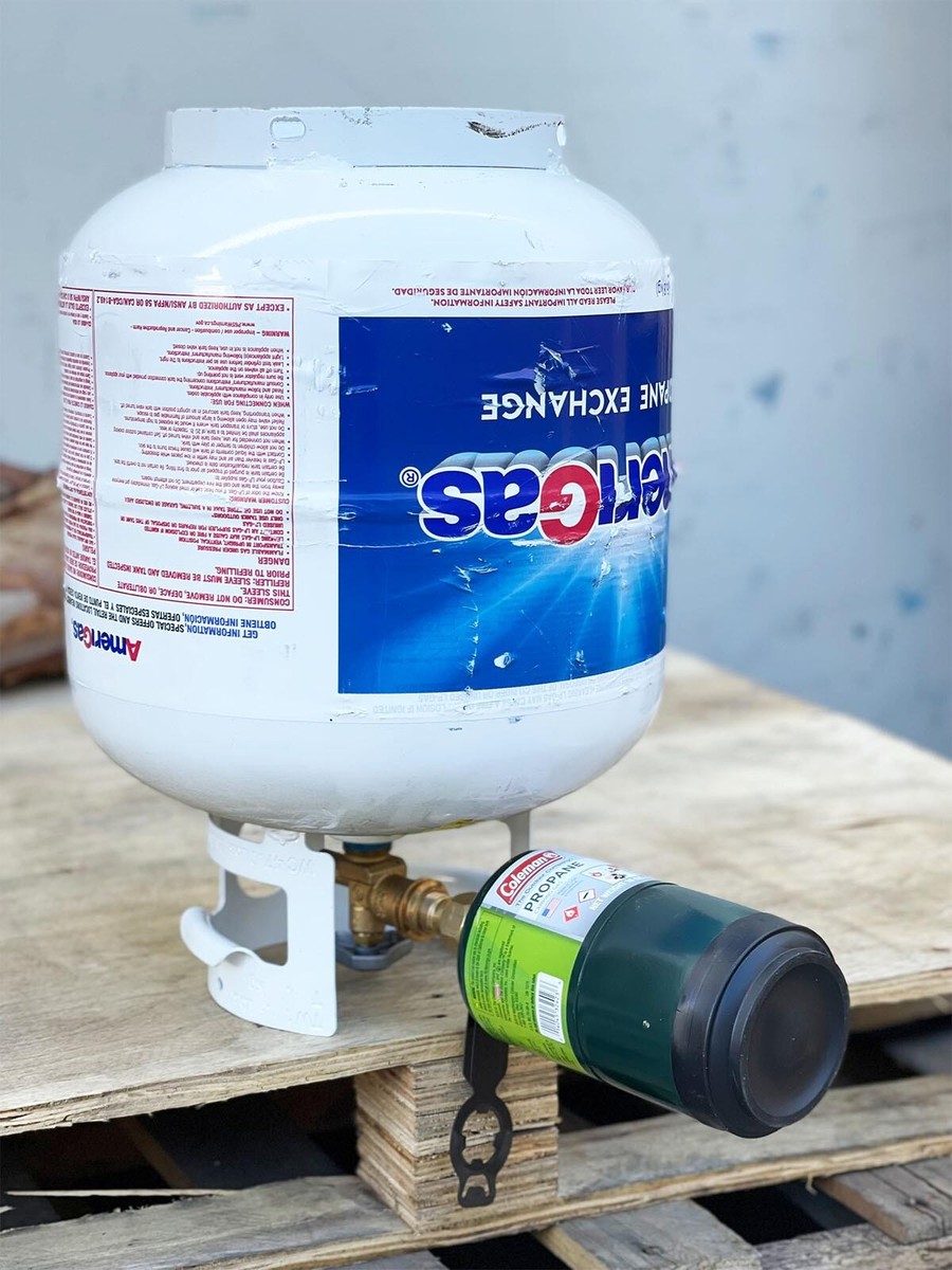 Propane Refill Adapter Fill 1 Pound Bottles from 20lb LP Gas Tank