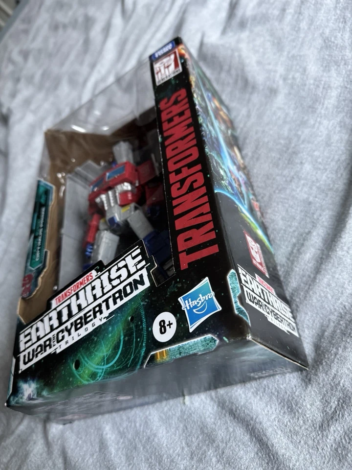 Transformers Earthrise WAR FOR CYBERTRON Optimus Prime Action Figure Hasbro Toy - Bild 3 von 4