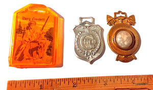 * 3 KILLER * Vintage Toy Key Fobs - KIDS GROUP - Davy Crockett - G-Men - Ralston