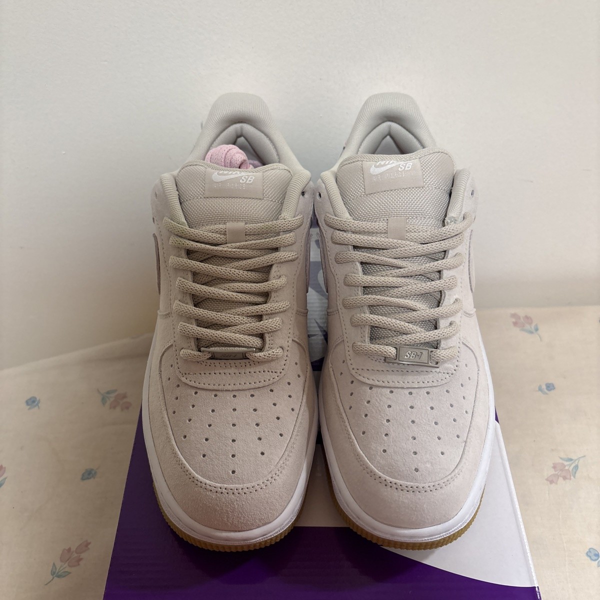 Size 10.5M - Nike SB Air Force 1 Low Light Orewood Brown Pink 