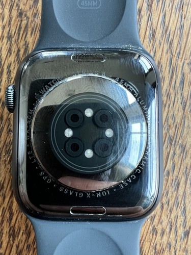 Apple Watch Series 8 45mm - GPS+Cellular - Midnight Aluminum Ceramic - M/L Band - Zdjęcie 5 z 10