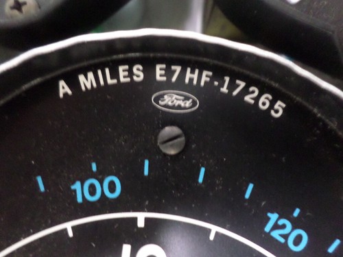 Grupo velocímetro Ford Louisville LTLN 8000 E7HT-17259DA E7HF-17265 TEMPERATURA COMBUSTIBLE - Imagen 8 de 8