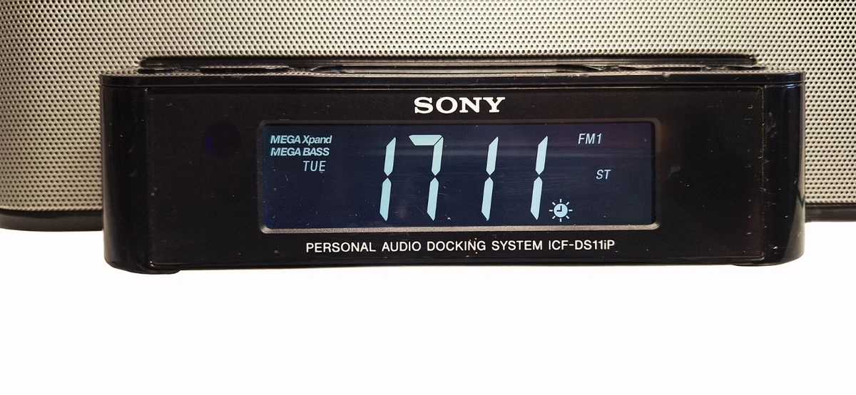 Estación de acoplamiento Sony iPhone/iPod con radiodespertador ICF-DS11IP