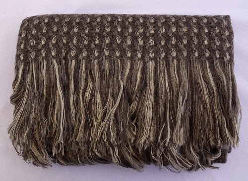 Wool Throw Blanket, Soft and Luxurious Kauri Throw - No Synthetics - Picture 3 of 5