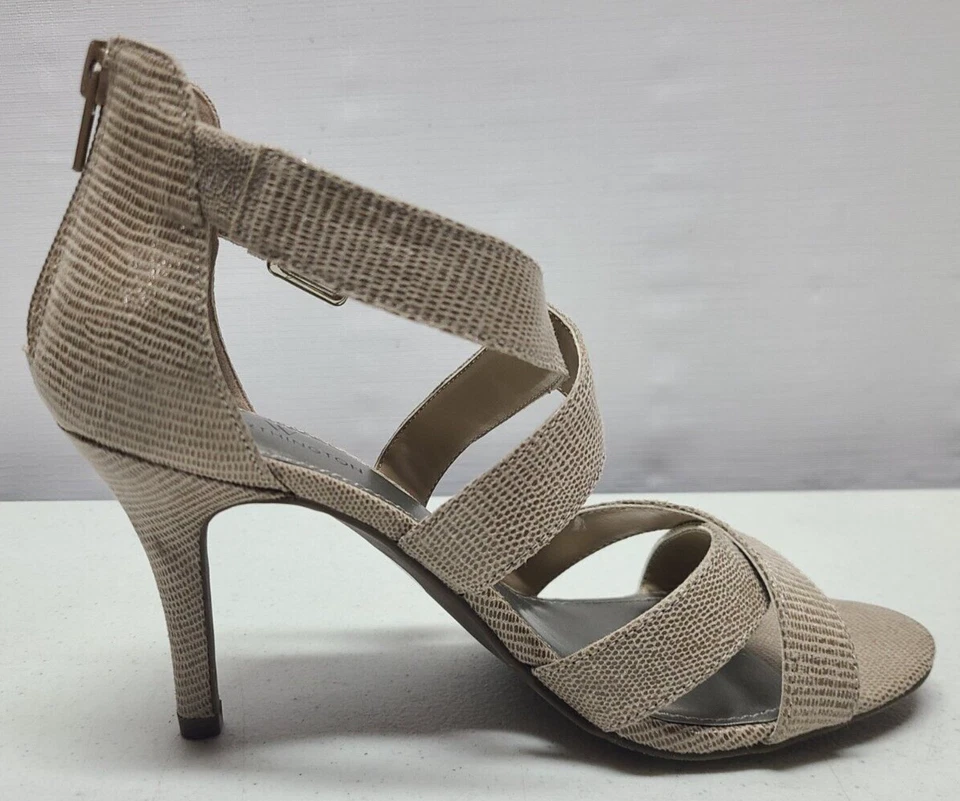 Zapatos de salón Worthington para mujer talla 6,5 tostados punta abierta con tiras 3" tacón de aguja hebilla Foto 3 de 4