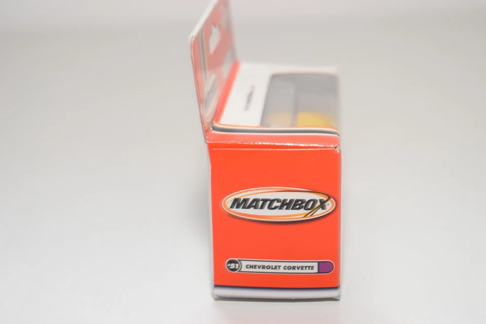 B14 1:64 3 INCH 3INCH MATCHBOX 2000 CHEVROLET CORVETTE GIALLO COME NUOVO - Immagine 3 di 4
