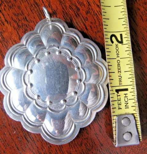 1984 STERLING ORNAMENT BY TOWLE. ''FLORAL MEDALLION''. - Picture 2 of 3