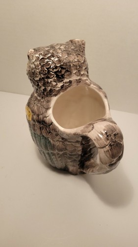 Handmade Bassano Italy Majolica Great Horned Owl Water Pitcher - Picture 5 of 6