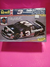 Revell 3 Dale Earnhardt 2001 Monte Carlo Oreo Shootout 1:24 Model Race Car NEW