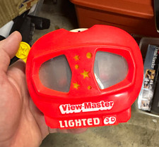 View-Master Vintage Lighted 3D Viewer Red Sesame Street 1998 Recommended Age 4-7