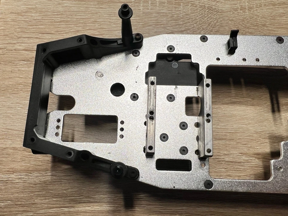 Losi Aftershock Main Chassis LOSB2251 W/ Side Rails LOSB2256 & More! - Image 3 of 4