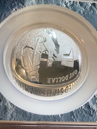 2019 P $1 PROOF SILVER .999 APOLLO COMMEM. DOLLAR NGC PF70 ULTRA CAMEO 5oz. - Picture 4 of 6
