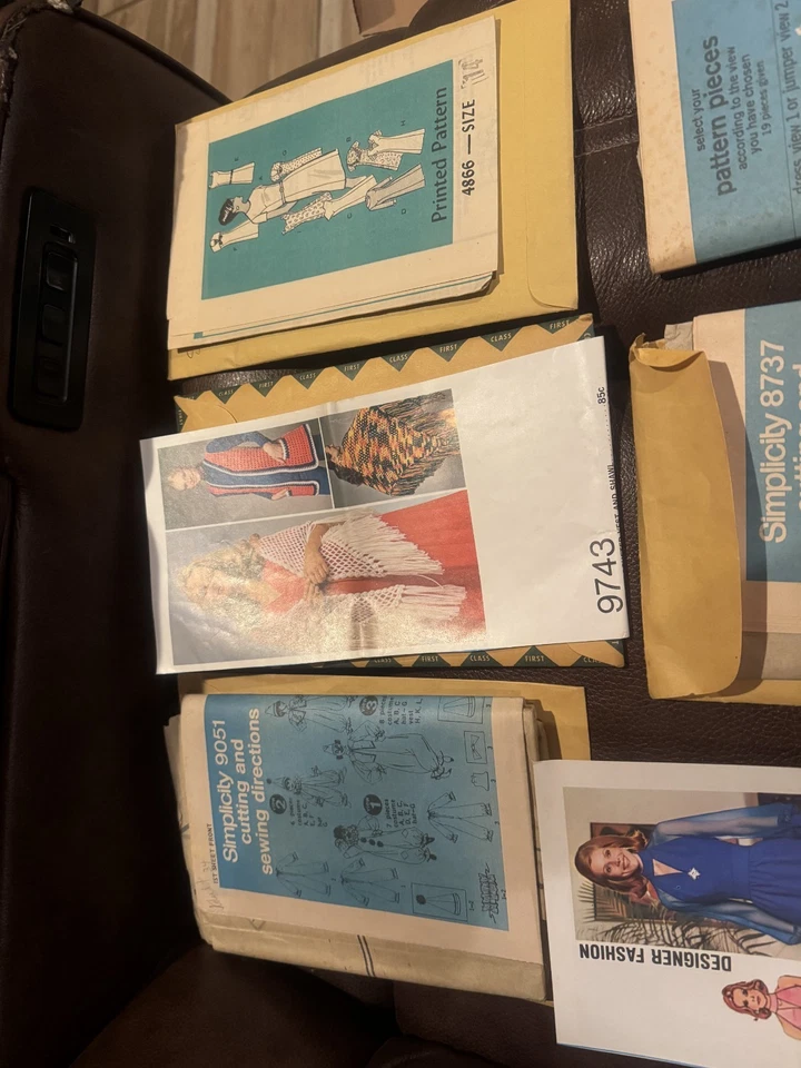 Clothing Sewing Patterns Simplicity- Not in Original Package - Image 4 of 4