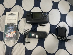 Sega Game Gear System Console  W/Games, Cord and Battery Pack !READ DESCRIPTION!