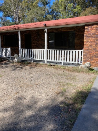 Aluminium Deck Fences Square Top Vertical Slat SQM Rate Balcony Railing - Picture 2 of 12