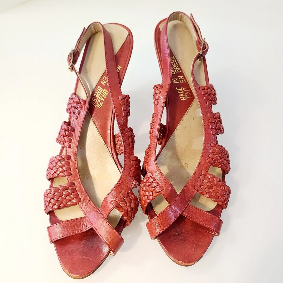 Tacones apilados vintage de cuero trenzado rojo años 80 EE. UU. 8 Brasil  Foto 2 de 4